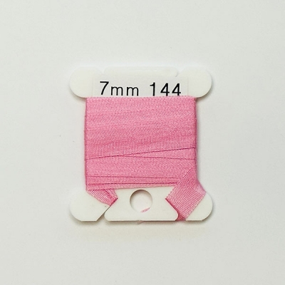 UR 실크리본자수실 Silk 100% Ribbon 7mm 144(Plum UL LT)