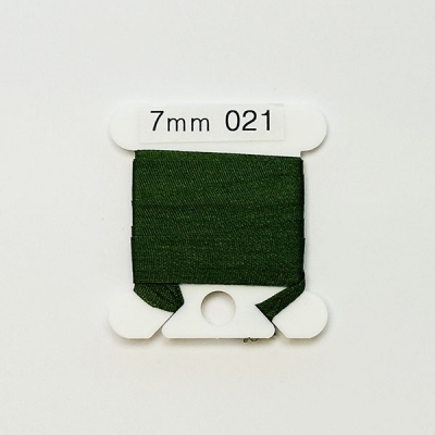 UR 실크리본자수실 Silk 100% Ribbon 7mm 021(Moss Green VY DK)