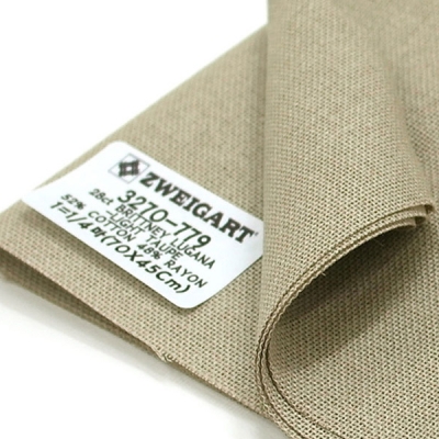 쯔바이 자수원단 28카운트-BRITTNEY LUGANA-LIGHT TAUPE/3270-779