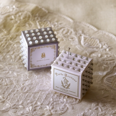 크로바 스즈란 엔틱 큐브 시침핀 79-593